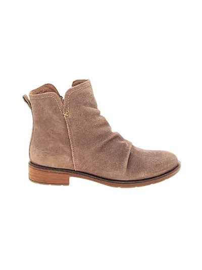 Pre-owned Söfft Ankle Boots In Tan