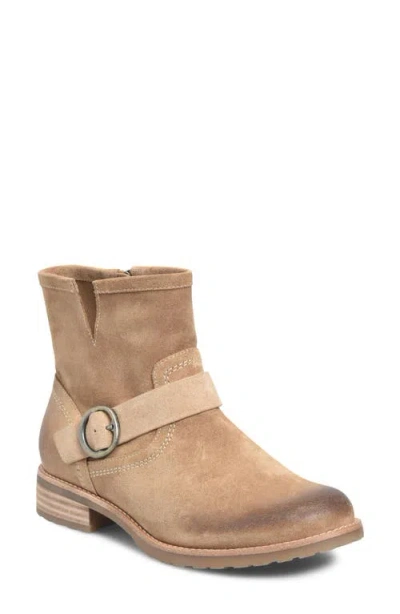 Söfft Beth Leather Bootie In Neutral