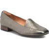 Söfft Eldyn Leather Loafer In Silver