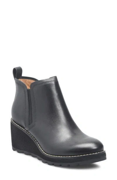 Söfft Emma Wedge Boot In Black