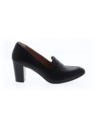 Pre-owned Söfft Heels In Black
