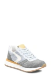 Söfft Janey Sneaker In Gray