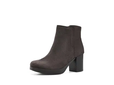 Söfft Kendall Women's Boots Dark Brown Suede: 7.5 M (b), Leather