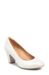 Söfft Lana Leather Pump In White