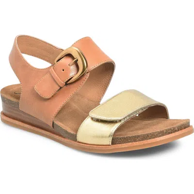 Söfft Peggie Wedge Sandal