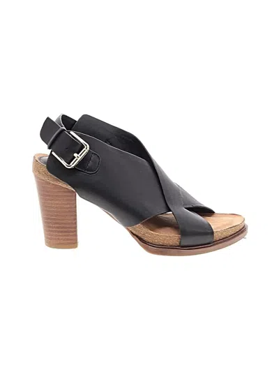 Pre-owned Söfft Sandals In Black