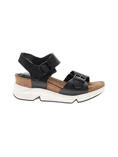 Pre-owned Söfft Sandals In Black
