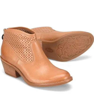Söfft Women Aisley Bootie In Apricot Tan