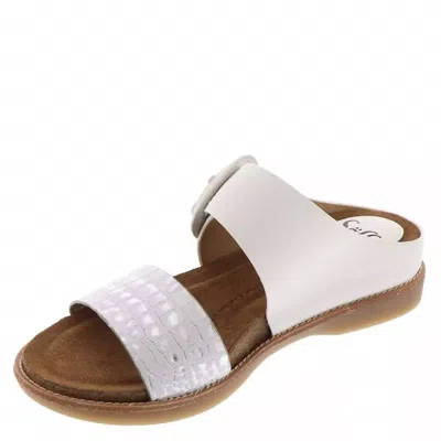 Söfft Women's Braye Sandal In White Silver