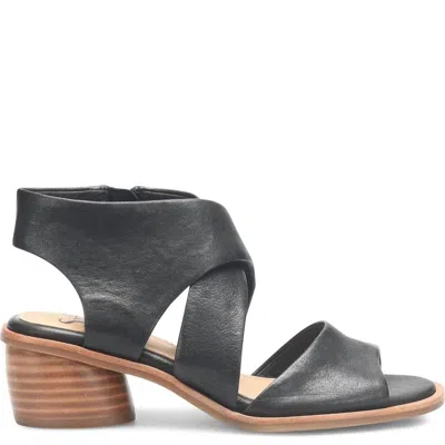 Söfft Women's Camille Sandal In Black