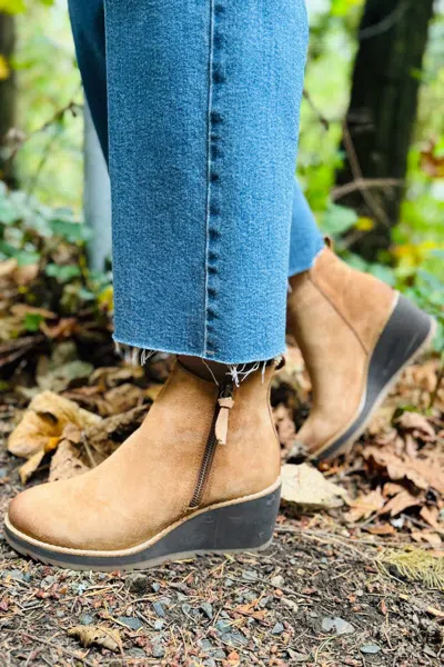 Söfft Women's Emeline Wedge Bootie In Havana Brown In Multi