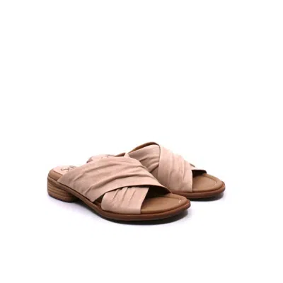 Söfft Women's Fallon Sandals In Tapioca Grey In Beige