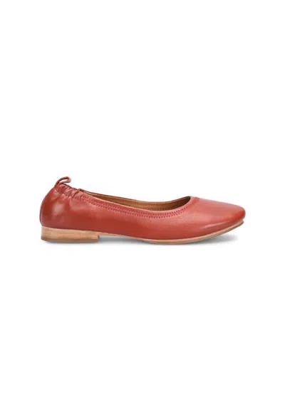 Söfft Women's Kenni Ballet Flat In Rouge Red