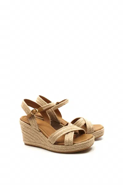 Söfft Women's Newbury Sandal In Natural In Brown