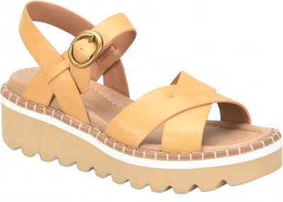 SÖFFT WOMEN'S RUTHIE SPORT SANDAL IN SUNSHINE YELLOW