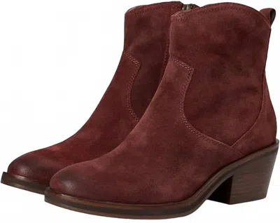 Söfft Women's Shaelynn Bootie In Porto Red In Brown