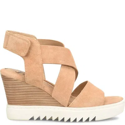 Söfft Women's Uxley Platform Sandal In Desert