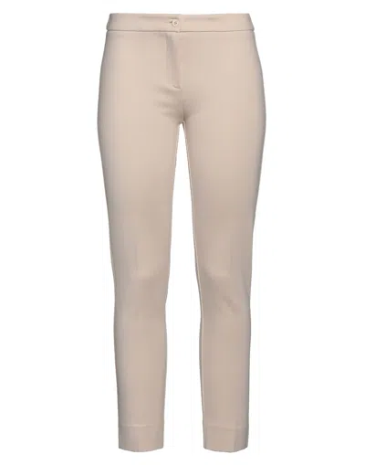 Sfizio Pants In White