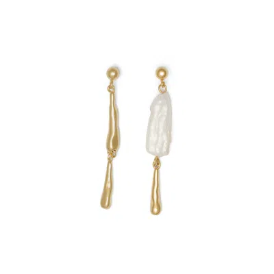 Shabella Nyc Women's Asymmetrical Pearls Drop Earrings Gold