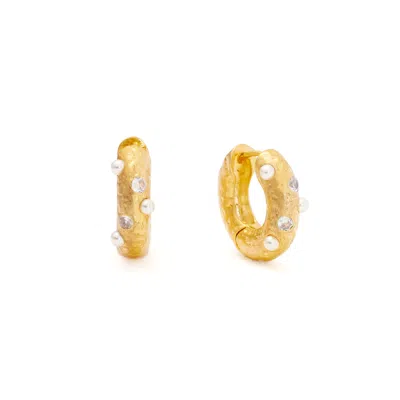 Shabella Nyc Women's Gold Vintage Chunky Pearl Hoops
