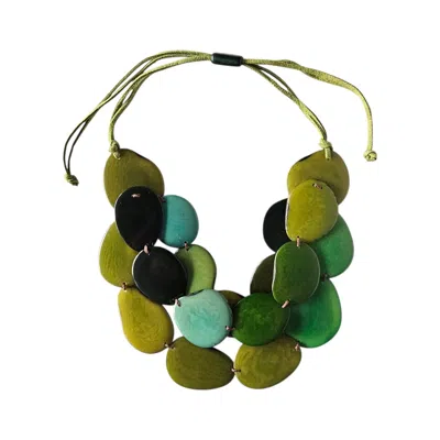 Shamuk Women's Tagua Necklace Dark Green And Light Green