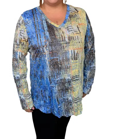 Shana Apparel Long Sleeve Crinkle Tunic Top In Blue/multi