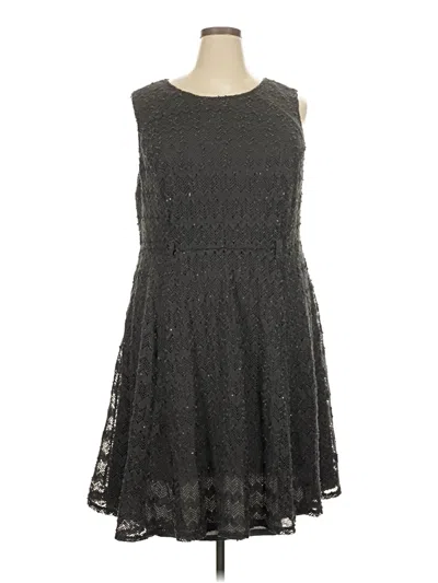 Pre-owned Sharagano Cocktail Dress In Gray