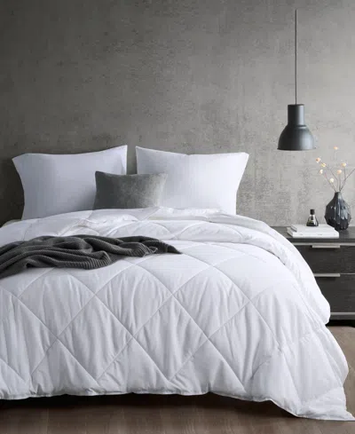SHARPER IMAGE COOLING TOUCH OVERSIZED DOWN ALTERNATIVE COMFORTER, KING/CALIFORNIA KING