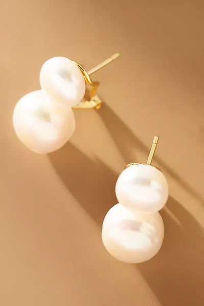 Shashi Bianca Pearl Earrings In Gold