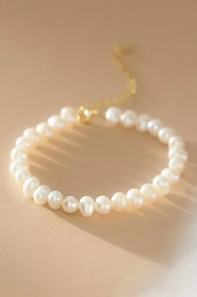 Shashi Pearl Bracelet In White