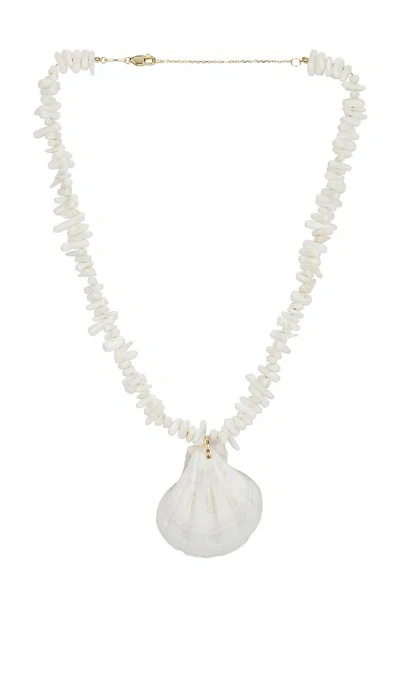 Shashi Pelicano Necklace In White