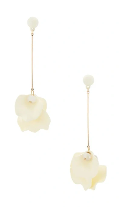 Shashi Petunia Earring In White