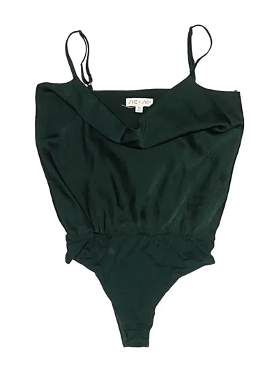 Pre-owned She + Sky Bodysuit In Green
