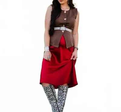 She + Sky Boone Knit Vest In Brown