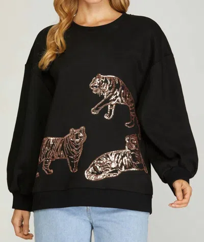 She + Sky Carol Tiger Sweatshirt In Black