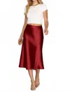 She + Sky Carson Skirt In Poinsettia In Red