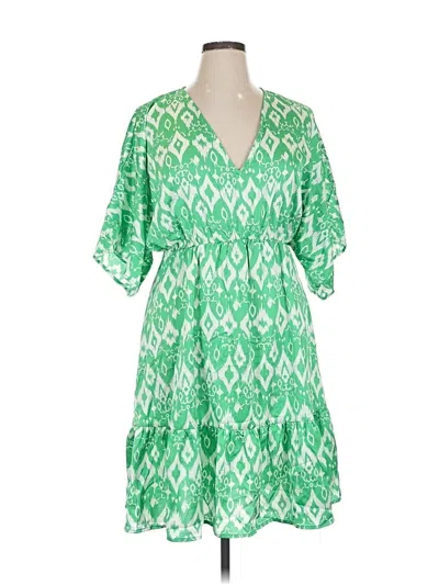 Pre-owned She + Sky Casual Dress In Green