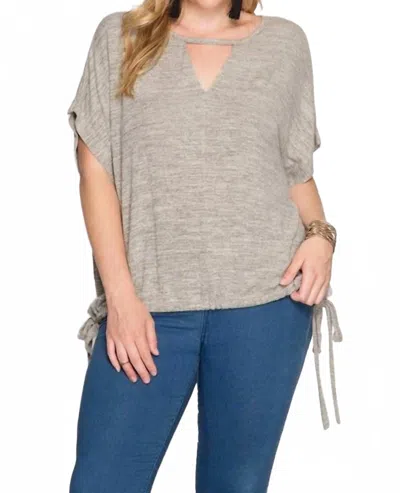 She + Sky Drop Shoulder With Keyhole Accent Top - Plus In Oatmeal In Gray