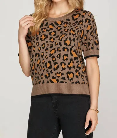 She + Sky Leopard Pattern Short Sleeve Sweater In Mocha In Multi