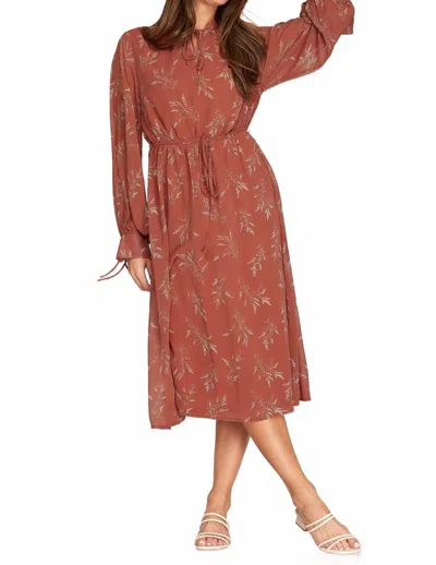 She + Sky Long Sleeve Midi Dress In Rust