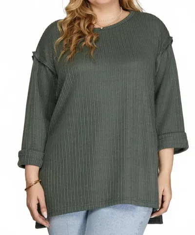 She + Sky Plus Rolled Sleeve Top In Slate In Green