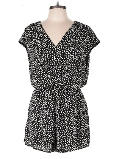 Pre-owned She + Sky Romper In Black