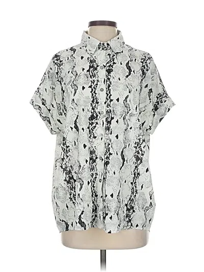 Pre-owned She + Sky Short Sleeve Blouse In Silver