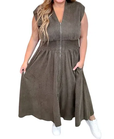 She + Sky Short Sleeve Smocked Waist Front Zip Midi Dress In Olive In Gray