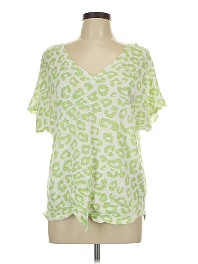 Pre-owned She + Sky Short Sleeve T-shirt In Green