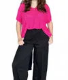 She + Sky Short Sleeve Wide Shoulder Loose Knit Sweater With Front Pocket In Fuchsia In Pink