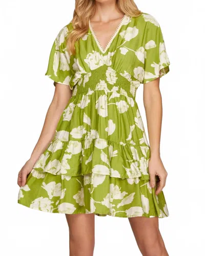 She + Sky Short Sleeve Woven Print Tiered Dress In Lime In Green
