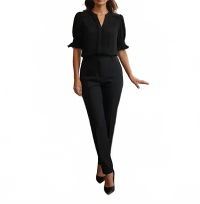 She + Sky Short Smocked Sleeve Woven Top In Black