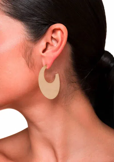 Sheila Fajl Women's Wide Wavelet Hoops Earrings In Shiny Champagne In Gold