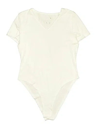 Pre-owned Shein Bodysuit In Ivory